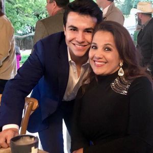 Meet your Posher, Christian